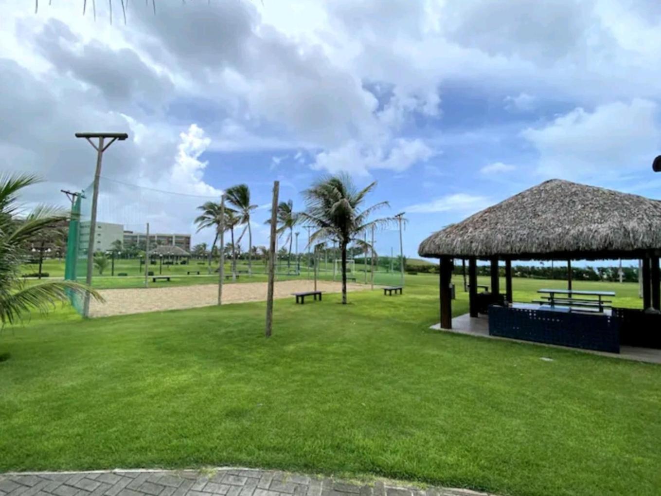 Beach Living - Porto Das Dunas - Ap Terreo 300M Beach Park Pe Na Areia Aquiraz Eksteriør billede